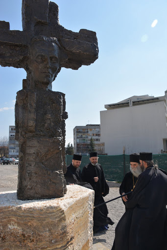 Tesla Bust at Hram